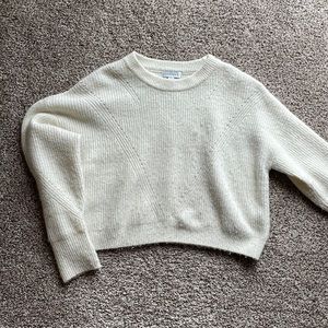 Top shop cream sweater. Woman’s small (4-6)